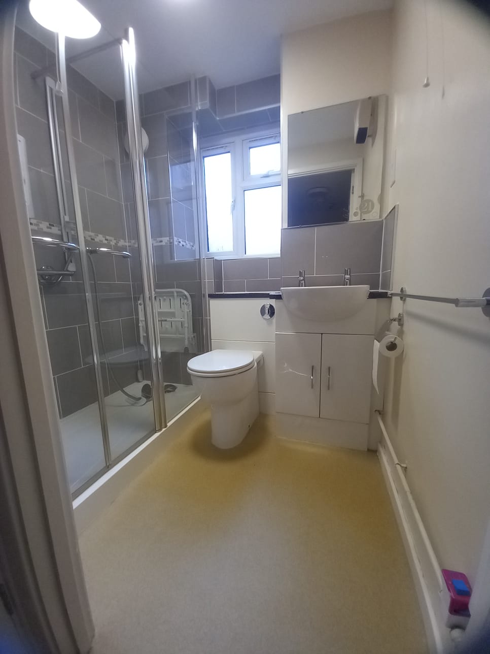 For Rent in Brierley Hill, West Midlands 1 bedroom Flat Ready now