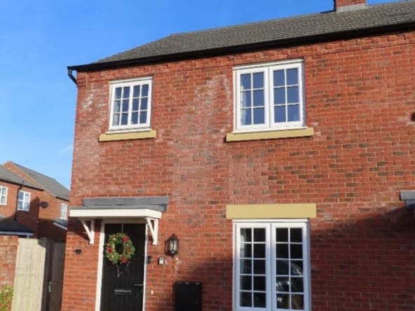 Shared Ownership in Bedford, Bedfordshire 3 bedroom Semi-Detached House