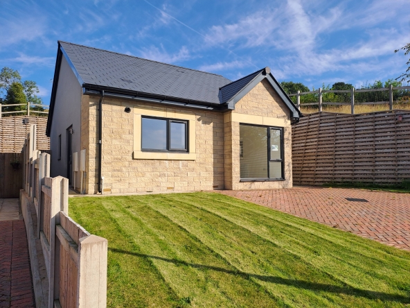 For Sale in Kendal, Oxenholme 2 bedroom Bungalow – Detached