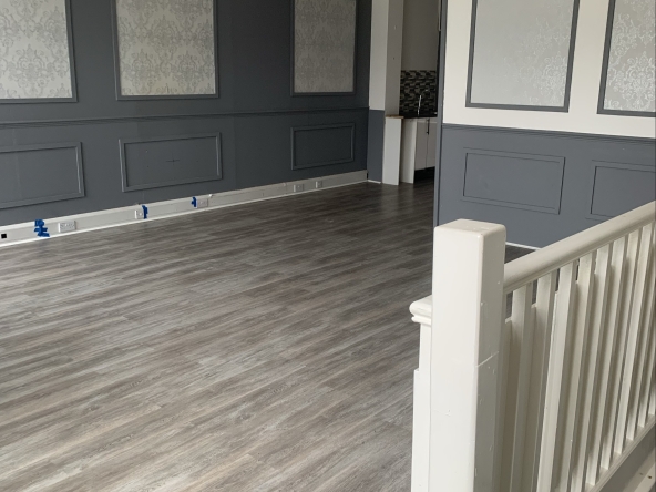 Commercial Unit for rent in Birkenhead